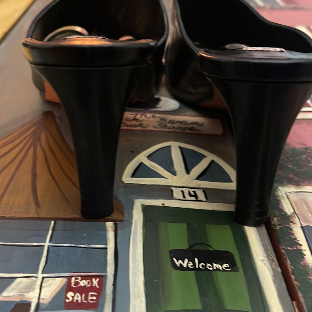 Brighton “Ryan” black leather sandals - Picture 11 of 11